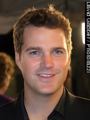 Person who looks like David DeLuise