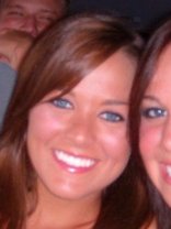 Person who looks like Tiffani Thiessen