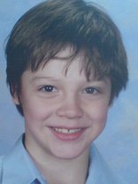 Person who looks like Jeremy Sumpter