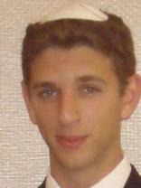 Person who looks like Johnny Pacar