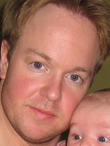 Person who looks like Kiefer Sutherland