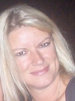 Person who looks like Heather Tom