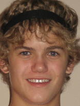 Person who looks like Jeremy Sumpter