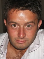 Person who looks like Kevin Pollak