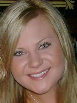 Person who looks like Tiffani Thiessen