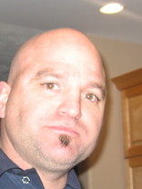 Person who looks like Howie Mandel