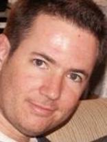 Person who looks like Matthew Perry