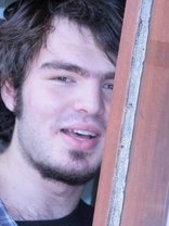 Person who looks like Mark Ruffalo