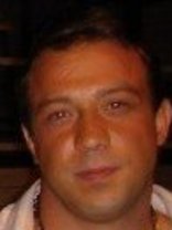 Person who looks like T.R. Knight