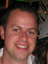 Person who looks like Gil Bellows