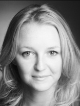 Person who looks like Heather Graham