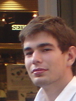 Person who looks like Josh Hartnett