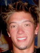 Person who looks like Josh Duhamel