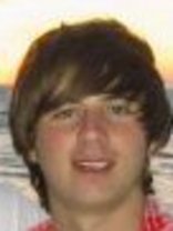 Person who looks like Benjamin McKenzie