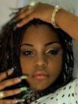 Person who looks like Ashanti