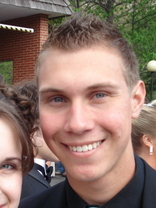 Person who looks like Alex Pettyfer