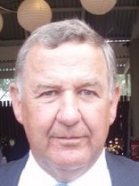 Person who looks like Geoffrey Rush