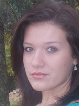 Person who looks like Mandy Moore