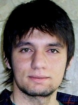 Person who looks like Ashton Kutcher