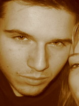 Person who looks like Ryan Phillippe