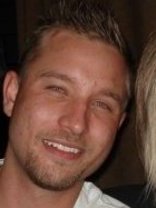 Person who looks like Scott Caan