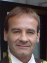 Person who looks like Robin Williams