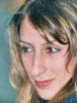 Person who looks like Jennifer Esposito