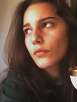 Person who looks like Natalie Portman