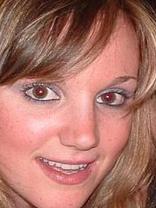 Person who looks like Anna Faris