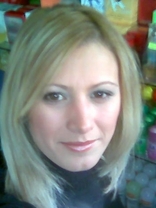 Person who looks like Sarah Wynter