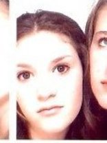 Person who looks like Rachael Leigh Cook