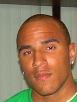 Person who looks like Henry Simmons