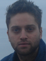 Person who looks like Tobey Maguire