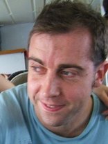 Person who looks like Carlos Ponce