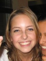 Person who looks like Lisa Kudrow