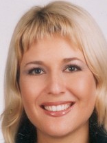 Person who looks like Claudia Schiffer