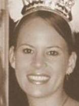 Person who looks like Holly Marie Combs