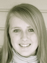 Person who looks like Julie Gonzalo