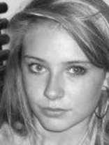 Person who looks like Kiera Chaplin