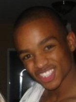 Person who looks like Donald Faison