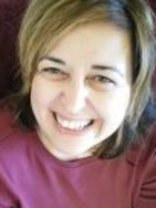 Person who looks like Mae Whitman