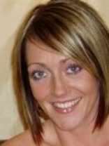 Person who looks like Jennifer Finnigan