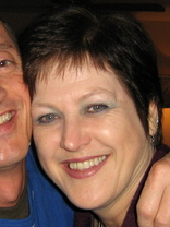 Person who looks like Julie Bowen