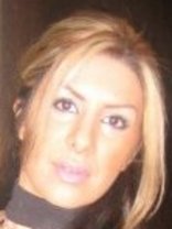 Person who looks like Jenna Elfman