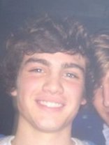 Person who looks like Jesse Metcalfe