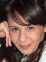 Person who looks like Leah Remini