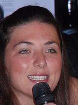 Person who looks like Téa Leoni