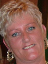 Person who looks like Melissa Etheridge