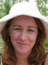 Person who looks like Laura Linney