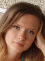 Person who looks like Debra Messing